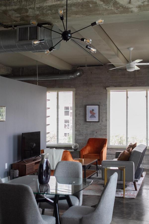 The Guild Austin Lofts On 5Th Apartment Екстериор снимка